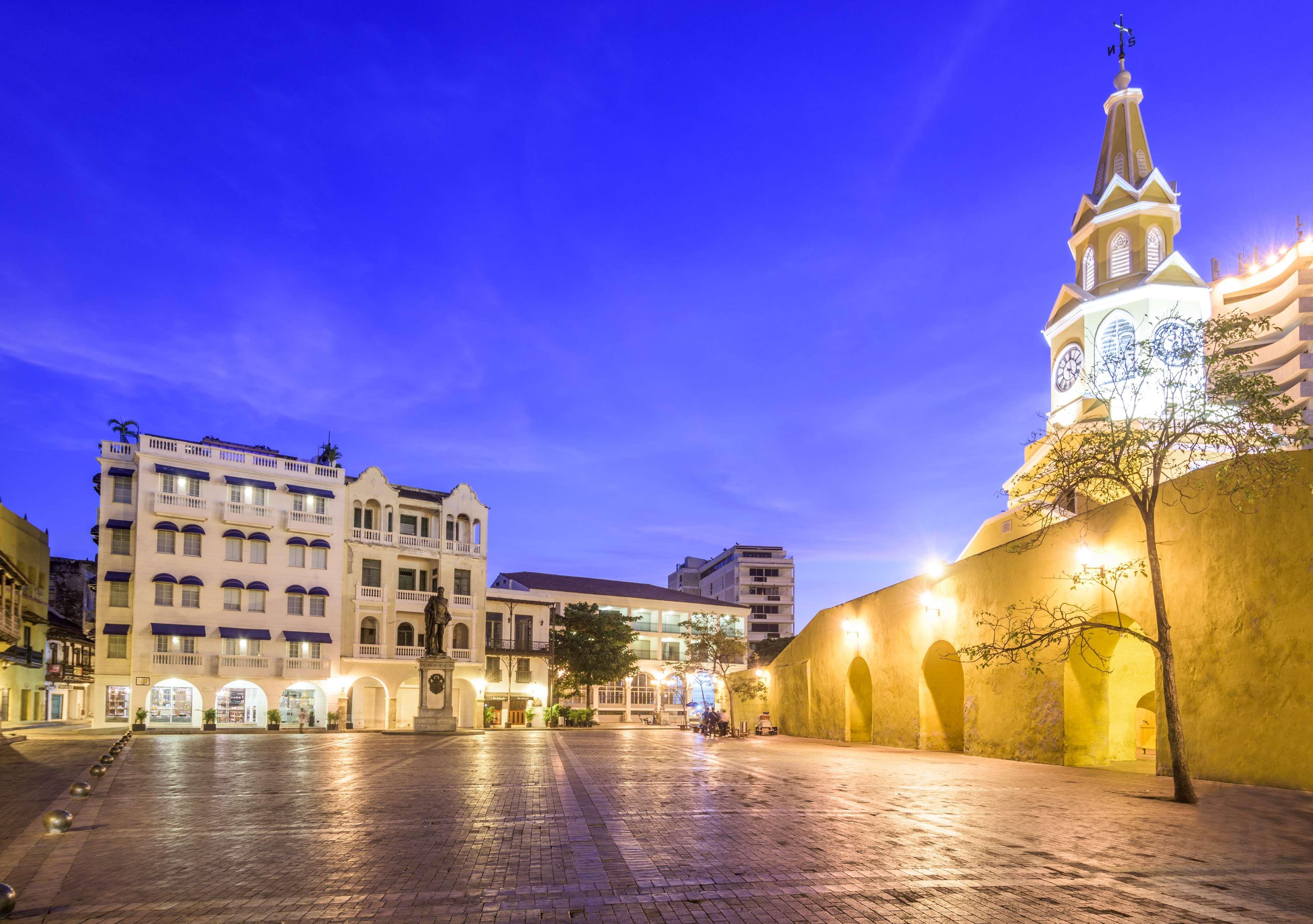 Nh Royal Urban Cartagena Hotell Exteriör bild