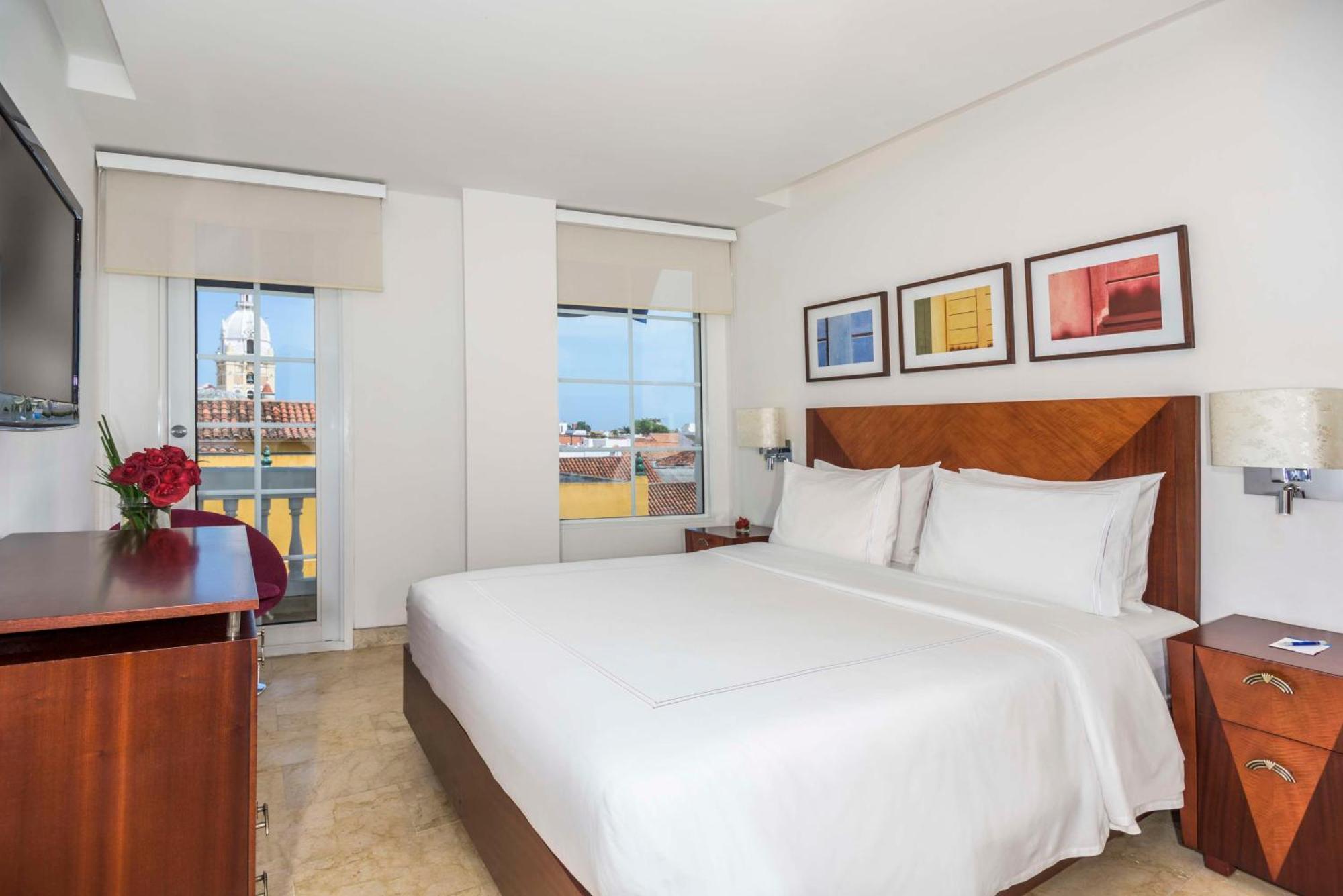 Nh Royal Urban Cartagena Hotell Exteriör bild