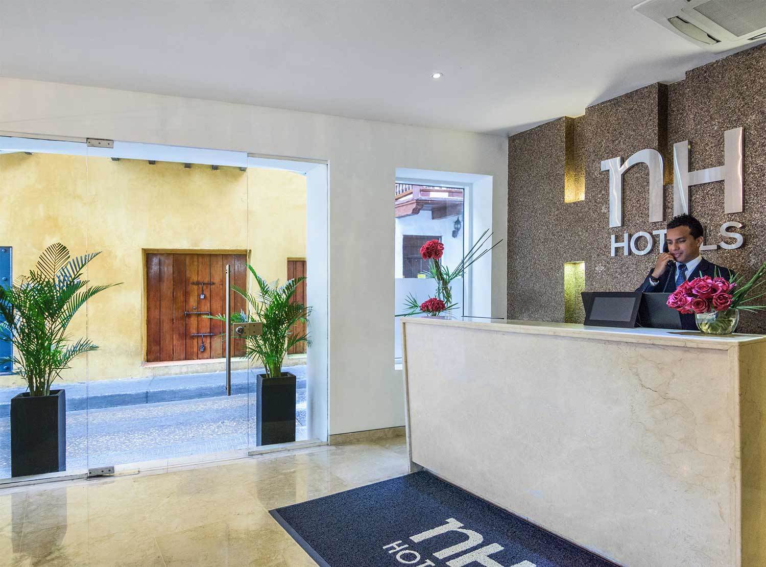Nh Royal Urban Cartagena Hotell Exteriör bild